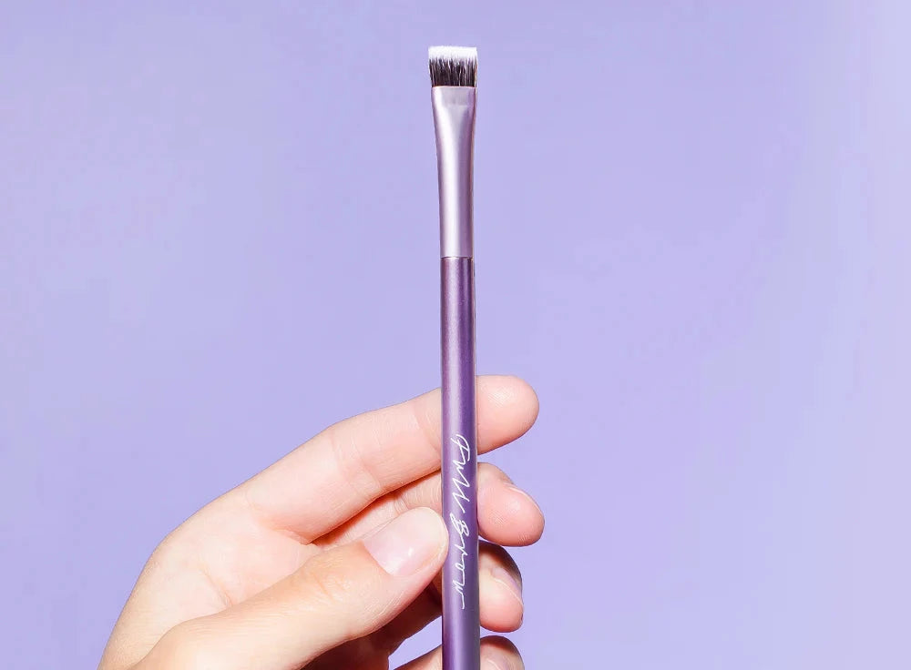 Full Brow  Concealer Brush - Feather Touch Aesthetics